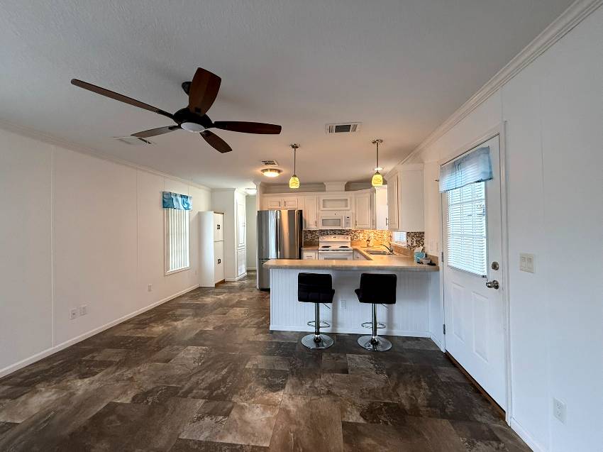 3 Date Ave a Bradenton, FL Mobile or Manufactured Home for Sale